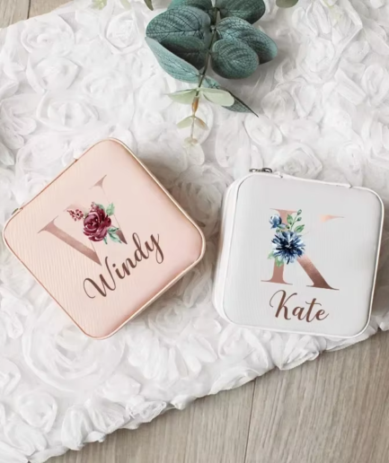 Personalized travel jewelry box